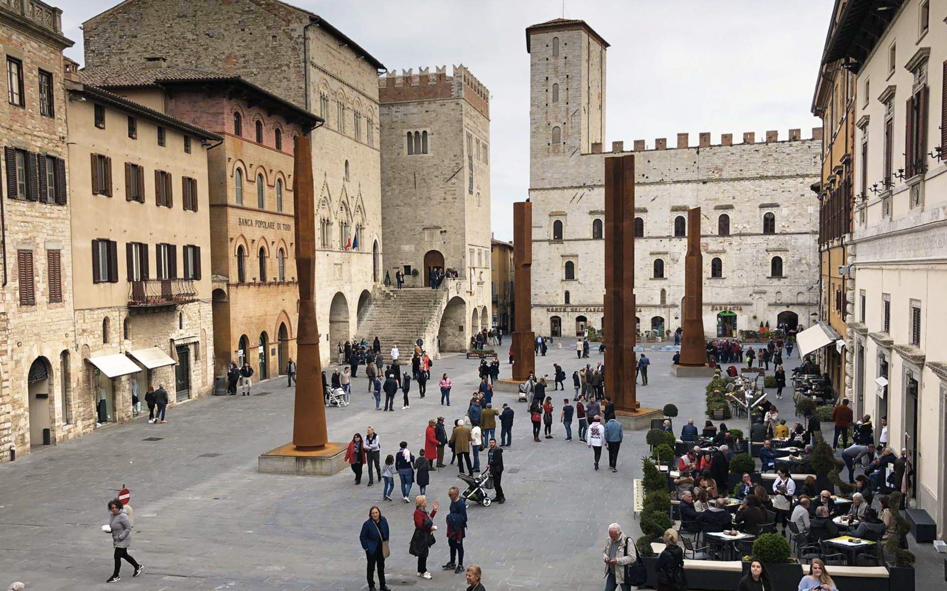 Fondazione_press_le-colonne-di-beverly-pepper